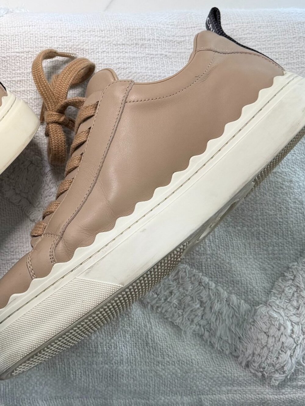 Chloé Lauren Scalloped Accent low-top